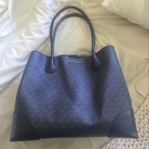 Michael Kors Large Logo Tote Bag